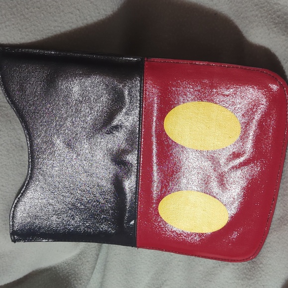 Disney parks iPad sleeve Mickey mouse - Picture 3 of 7